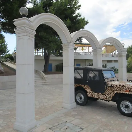 Mihoci Rogoznica (Sibenik-Knin)