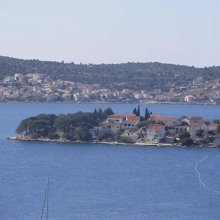 Mihoci * Rogoznica (Sibenik-Knin)