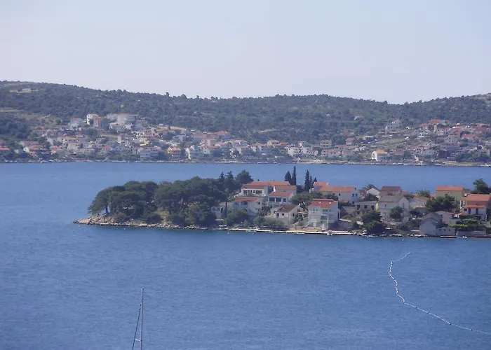 Mihoci * Rogoznica (Sibenik-Knin)
